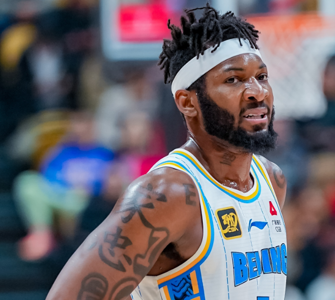 开云体育入口-北京男篮确定两位外援：续约杰曼+引进斯佩尔曼 剩两外援成悬念