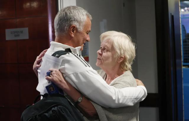 1759188530269034708.png 3cfeb84a-1463-4a29-8a29-85c6e9a62e7a.png