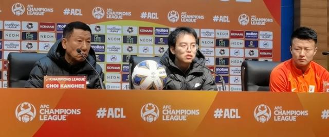 开云官网-崔康熙：对阵卡雅将轮换阵容 莫伊塞斯即将离队