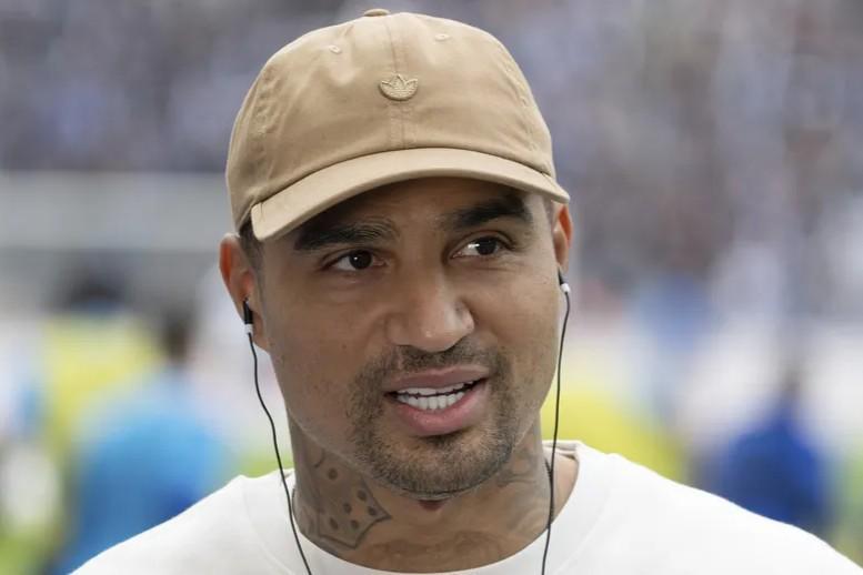 开云体育入口-大博阿滕：加盟巴萨需要梅西点头同意；更推崇C罗为孩子的榜样