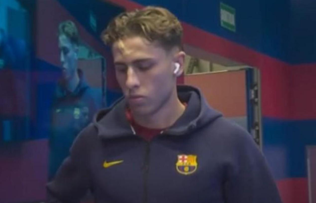 费尔明头部受伤近照：额头贴着敷料，能明显看到肿块